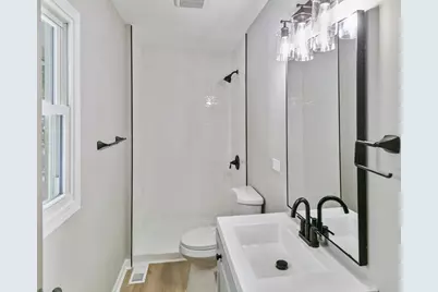 4126 Wildwood Drive, Crystal Lake, IL 60014 - Photo 13