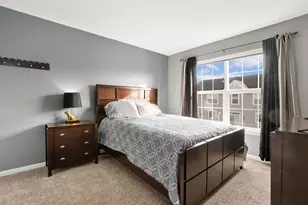 1474 Deer Pointe Dr, South Elgin, IL 60177 - Photo 21