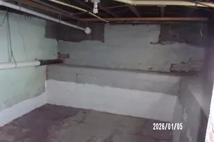 223 E Oak St, Watseka, IL 60970 - Photo 29