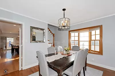 9751 S Hamlin Avenue, Evergreen Park, IL 60805 - Photo 5