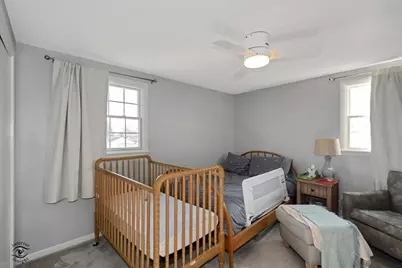 9751 S Hamlin Avenue, Evergreen Park, IL 60805 - Photo 17