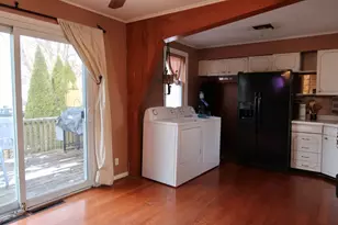 4218 Parkway Ave, McHenry, IL 60050 - Photo 7