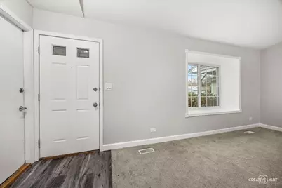 386 Campus Drive, Elgin, IL 60120 - Photo 3