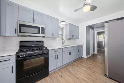 3905 W 81st Place, Chicago, IL 60652 - Photo 9