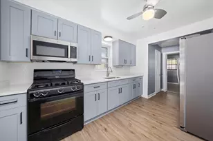 3905 W 81st Pl, Chicago, IL 60652 - Photo 9