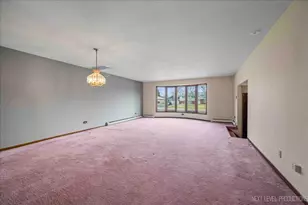 16500 Leslie Ann Dr, Tinley Park, IL 60477 - Photo 7