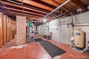 16500 Leslie Ann Dr, Tinley Park, IL 60477 - Photo 31