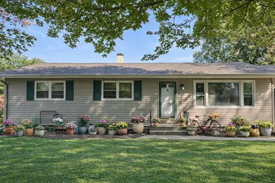 208 N Wabena Avenue, Minooka, IL 60447 - Photo 1