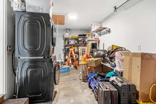 1013 Deep Haven Dr, Joliet, IL 60432 - Photo 9