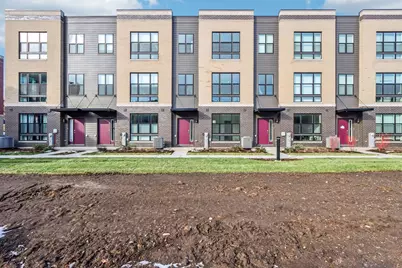 361 Summit Circle, Lombard, IL 60148 - Photo 1