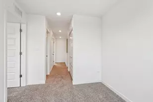 361 Summit Cir, Lombard, IL 60148 - Photo 23