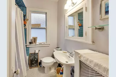 2651 Broadway Avenue, Evanston, IL 60201 - Photo 21