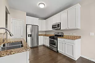 21946 W Tori Ln, Deer Park, IL 60010 - Photo 5