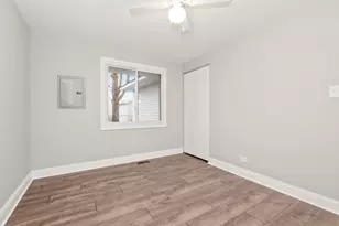 4324 W 87th Pl, Hometown, IL 60456 - Photo 13