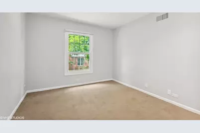 520 Shorely Drive #201, Barrington, IL 60010 - Photo 11