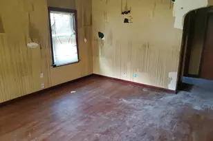 15734 Marshfield Ave, Harvey, IL 60426 - Photo 5