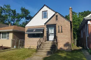 15734 Marshfield Ave, Harvey, IL 60426 - Photo 1