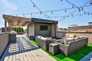 1513 W Thomas St, Chicago, IL 60642 - Photo 21