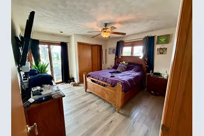 2276 Cross Street, Freeport, IL 61032 - Photo 11