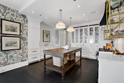 159 E Walton Place #14A, Chicago, IL 60611 - Photo 13