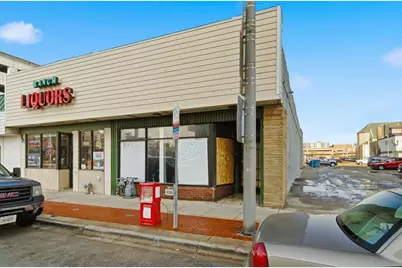 81 W Jefferson Street, Joliet, IL 60432 - Photo 3