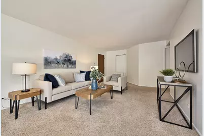 252 Appletree Court #0, Buffalo Grove, IL 60089 - Photo 3