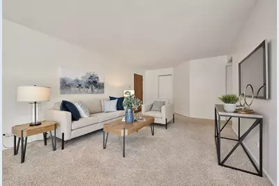 252 Appletree Court #0, Buffalo Grove, IL 60089 - Photo 3