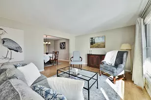 3830 Anjou Ln, Hoffman Estates, IL 60192 - Photo 9