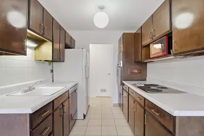 6833 N Kedzie Avenue #1006, Chicago, IL 60645 - Photo 3