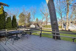 541 Park Row, Glen Ellyn, IL 60137 - Photo 27