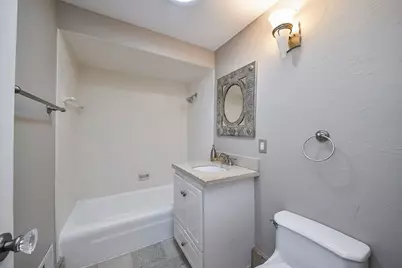 541 Park Row, Glen Ellyn, IL 60137 - Photo 25