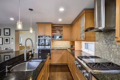 541 Park Row, Glen Ellyn, IL 60137 - Photo 11