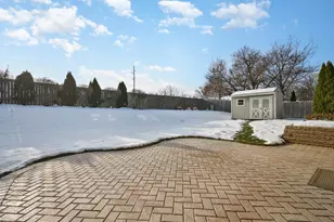 24W681 Woodcrest Dr, Naperville, IL 60540 - Photo 25