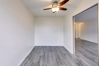 655 W Irving Park Road #606, Chicago, IL 60613 - Photo 13