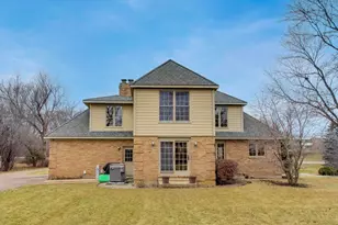 36W787 Red Haw Ln, Saint Charles, IL 60174 - Photo 35
