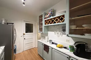 [Address not provided], Chicago, IL 60625 - Photo 9