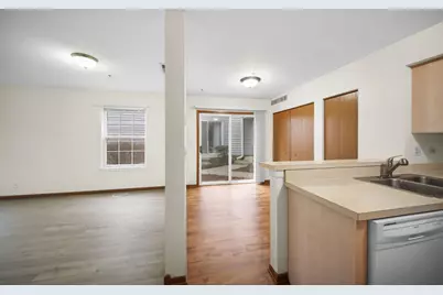 1429 Orleans Drive #1429, Mundelein, IL 60060 - Photo 11