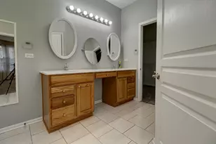 [Address not provided], Shorewood, IL 60404 - Photo 13