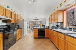 5539 Winners Cir, Caledonia, IL 61011 - Photo 11