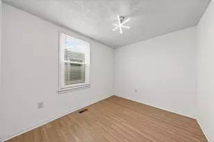 2954 N Elston Ave, Chicago, IL 60618 - Photo 11