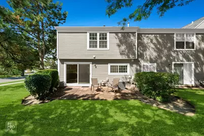 1705 College Green Drive, Elgin, IL 60123 - Photo 15