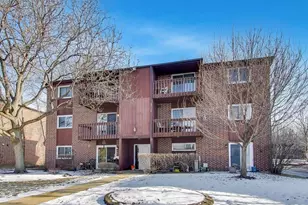 682 Daisy Ln, Roselle, IL 60172 - Photo 25