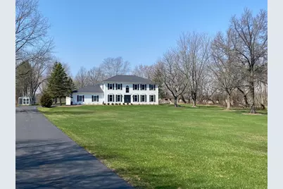 12 Crestview Lane, Lake Barrington, IL 60010 - Photo 1