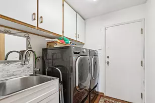 588 Applegate Ln, Lake Zurich, IL 60047 - Photo 15