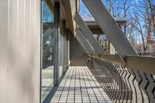 431 Maplewood Dr, Barrington, IL 60010 - Photo 7