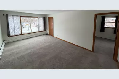 1980 Howard Avenue, Des Plaines, IL 60018 - Photo 3