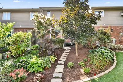 859 Saddlewood Drive, Glen Ellyn, IL 60137 - Photo 33