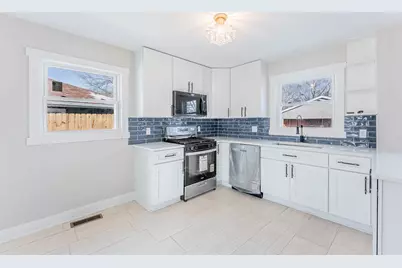 118 Well Street, Park Forest, IL 60466 - Photo 7