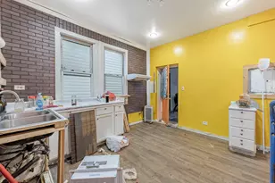 4314 S Hermitage Ave, Chicago, IL 60609 - Photo 3