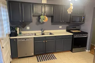 16334 Ridgeland Ave, Tinley Park, IL 60477 - Photo 7